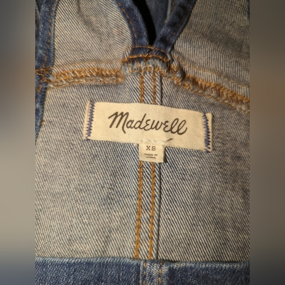 Like New - Madewell Skinny Denim Overalls XS Inseam: 25" - Picture 5 of 5